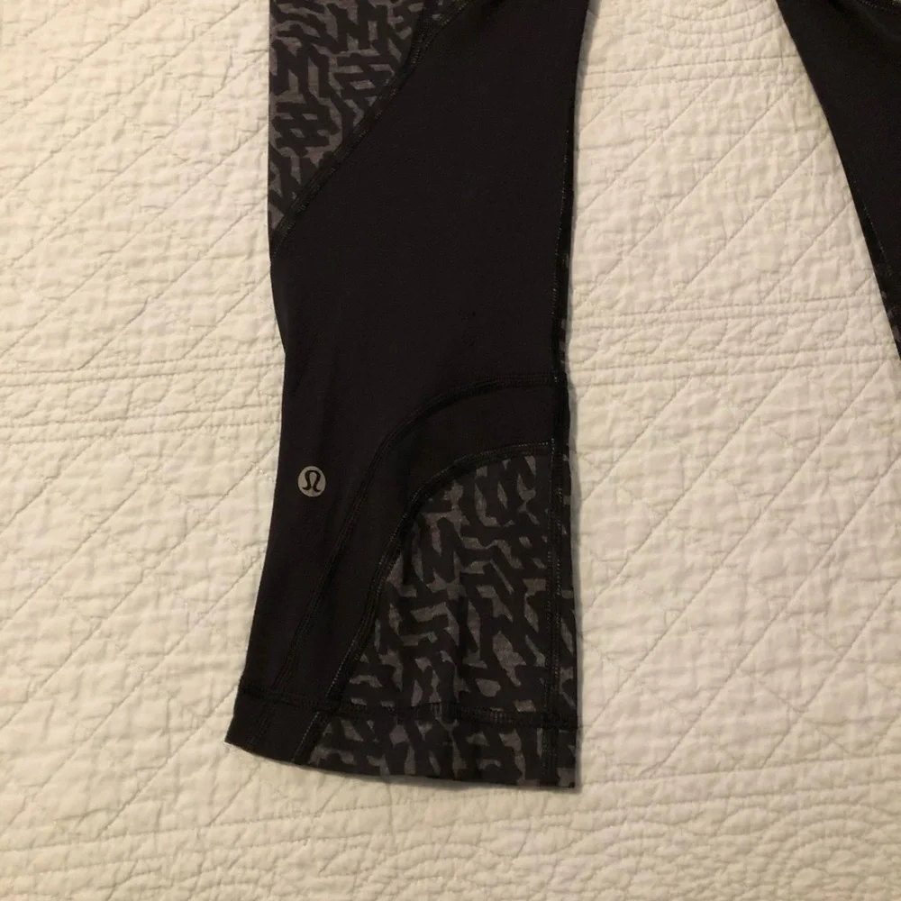 Lululemon Run:Inspire Crop II leggings. Size 6.